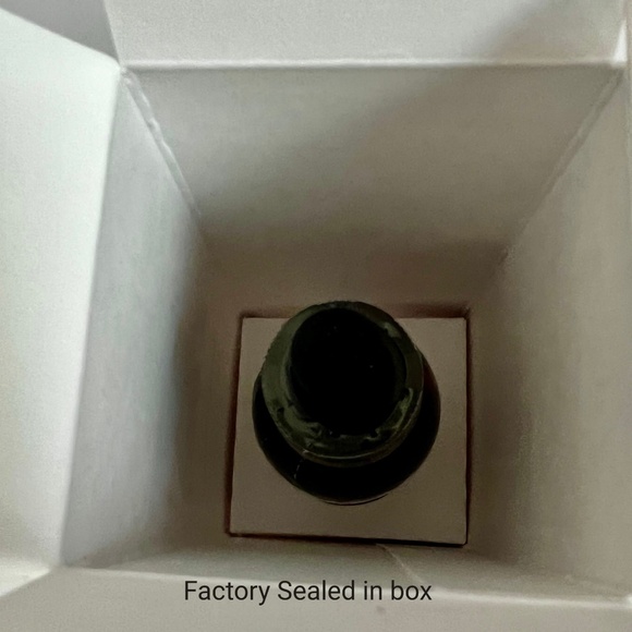 DRMTLGY Trio-Universal Tinted Moisturizer, Needle-Less Serum, Eye Corrector - Picture 6 of 7